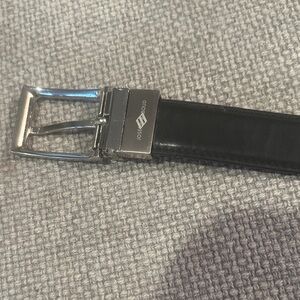 Joseph Abboud Black / Brown Leather Reversible Belt with Silver Buckle. Size 24